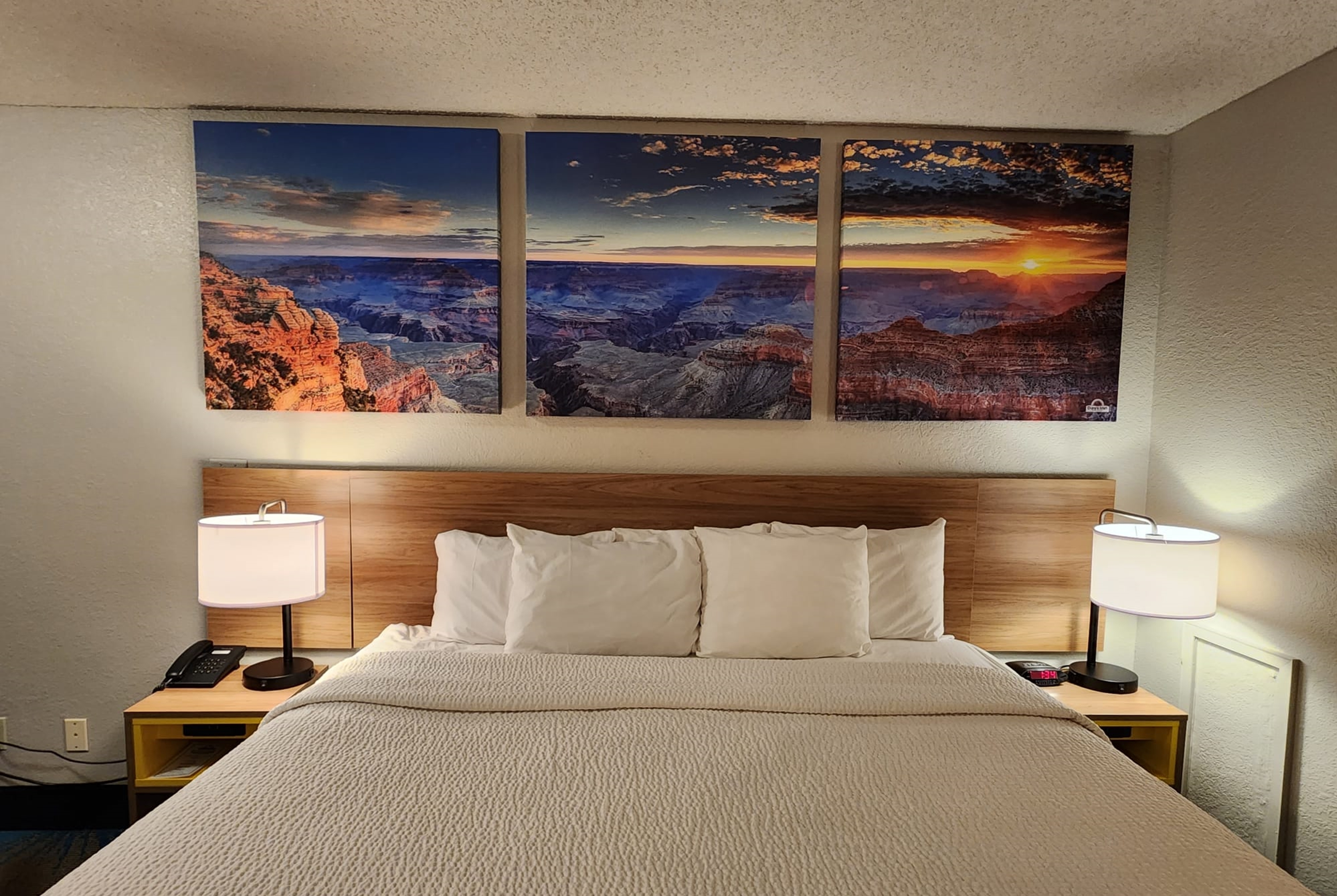 Guest room at the Days Inn by Wyndham Tucumcari in Tucumcari, New Mexico